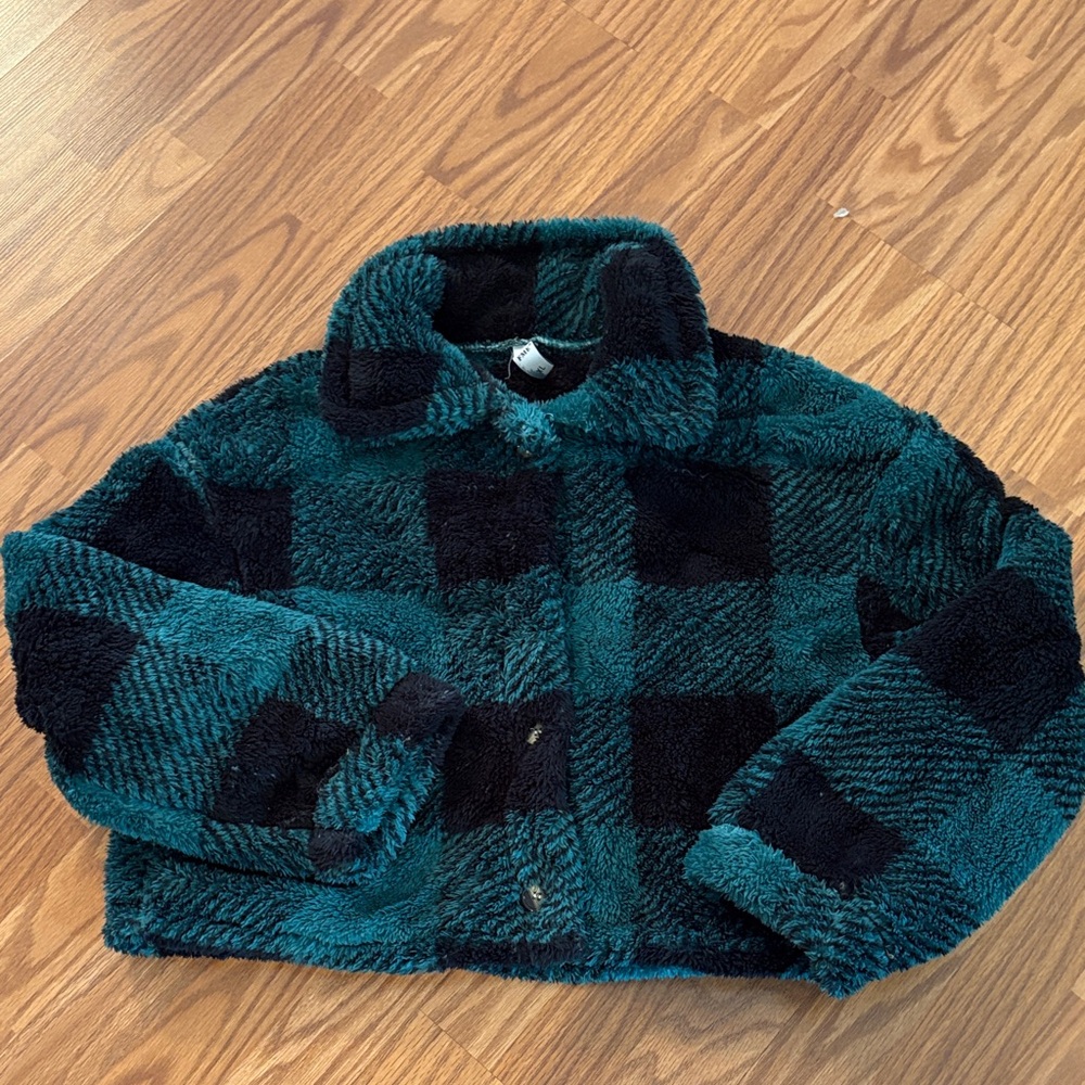 ME Makeover Essentials green and Black Fuzzy Jacket